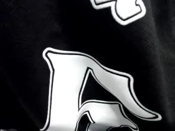 samuel_suarez from Chaturbate