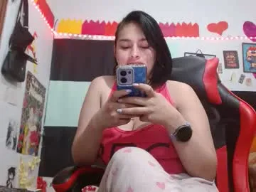 saray_extrovert1 from Chaturbate