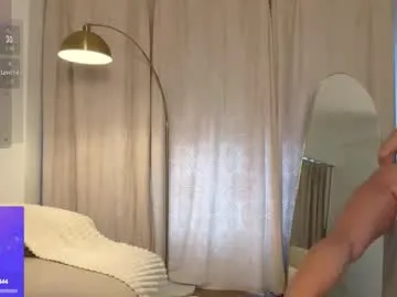 scarlettmoonmuse from Chaturbate