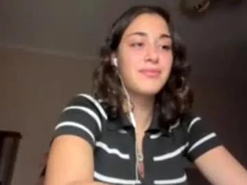 Explore dirty slut Shantellemagnotta shantellemagnotta from Chaturbate