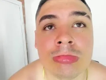 sharkmerlin from Chaturbate