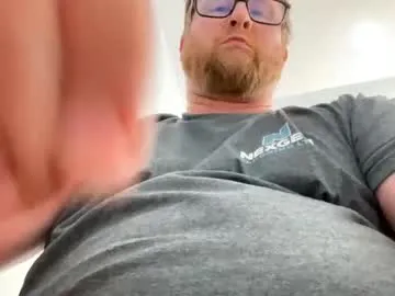 shweatyballs28 from Chaturbate