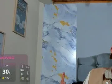 sky_jules from Chaturbate