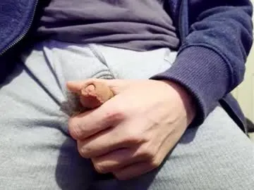 smallhairyuncut from Chaturbate