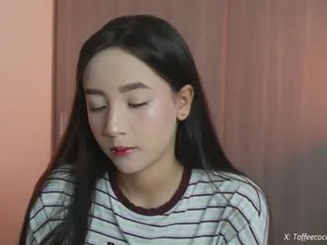 sophie_lii from Chaturbate