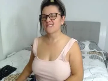 sophie_lopez1 from Chaturbate