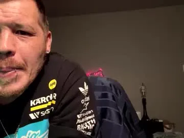 spicy_couple13 from Chaturbate