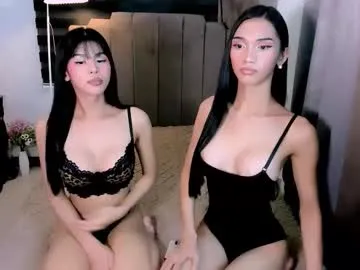 steffani_deluxe from Chaturbate