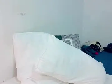 sthefany2512 from Chaturbate