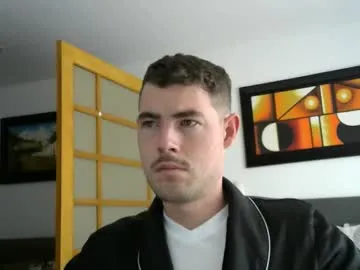 sultansgirls from Chaturbate