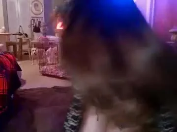 sydneyheaven666 from Chaturbate