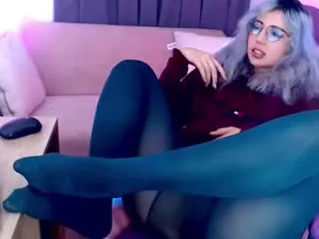 thea_aphros from Chaturbate