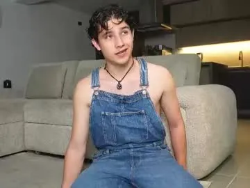 Fulfill your wildest fantasies with Chaturbate's charming Theohawke_ theohawke_ from Chaturbate