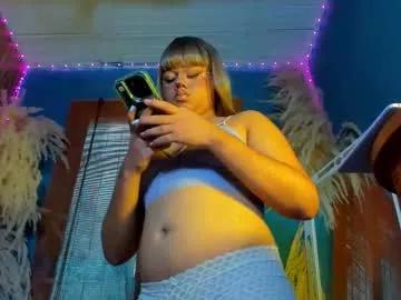 Sweet Tiffanyy_deluxe wants you to fuck zir body now tiffanyy_deluxe from Chaturbate