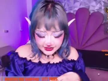 Explore 19 years old toky_doll from Chaturbate toky_doll from Chaturbate