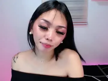 ughliah from Chaturbate