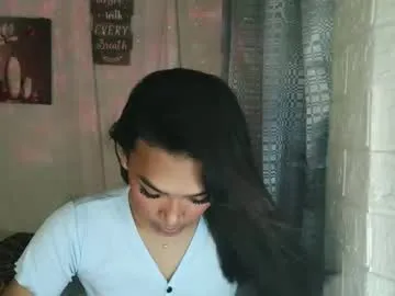 ur_dazzlingmorenaxx from Chaturbate