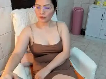 urhotmistress02 from Chaturbate
