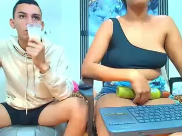 valentina_y_sneiderr from Chaturbate