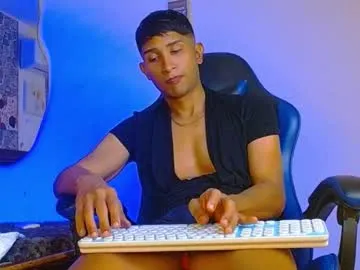 cam2cam with Chaturbate's Valentino_fs in his online show for mesmerizing sensations valentino_fs from Chaturbate