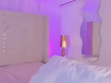 valeriah_ from Chaturbate