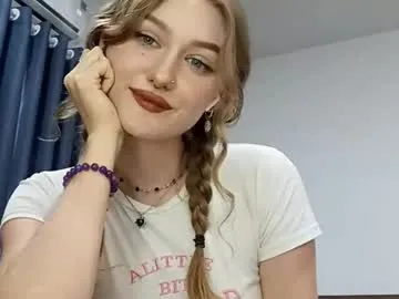 venniebonillas from Chaturbate
