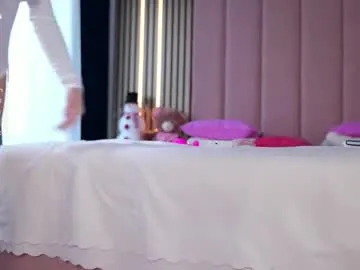 vesia from Chaturbate