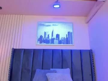 Admire Viiolett_lee, she wants to masturbate for you viiolett_lee from Chaturbate