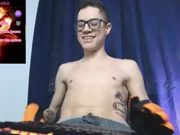 wolfan_sky from Chaturbate