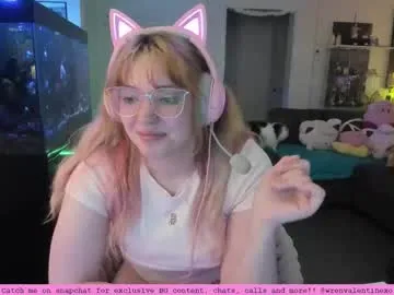 wrenvalentine from Chaturbate