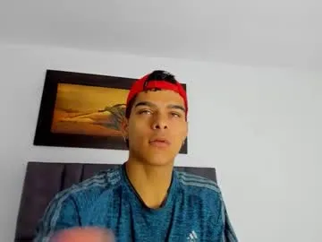 wyatt_2 from Chaturbate