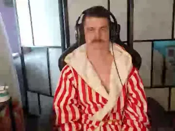 wyattfans_ from Chaturbate