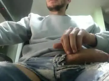 xavicock24 from Chaturbate