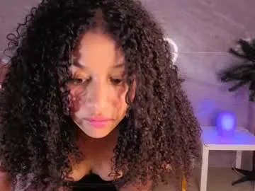 xyra_veln_s from Chaturbate