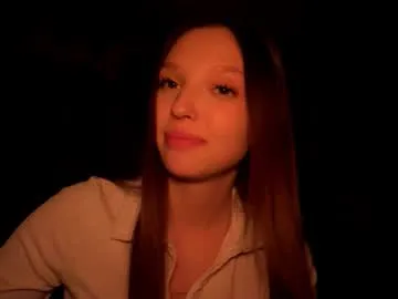 youremilia_ from Chaturbate
