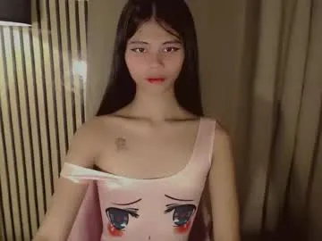 yourfavoratevivian from Chaturbate