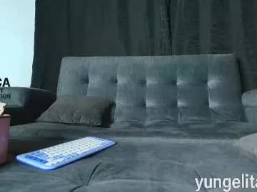 Naked Yungelitamor_ wants you to fuck her body now yungelitamor_ from Chaturbate