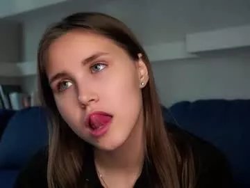 zeldaes from Chaturbate