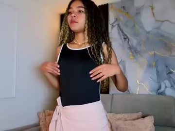 zendayavg from Chaturbate