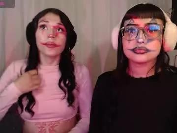 Sweet Zowi_hottiee wants you to fuck her body now zowi_hottiee from Chaturbate