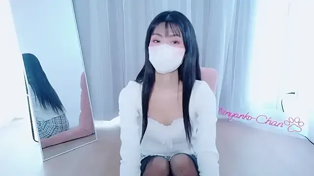 -Nyanko-chan- from StripChat