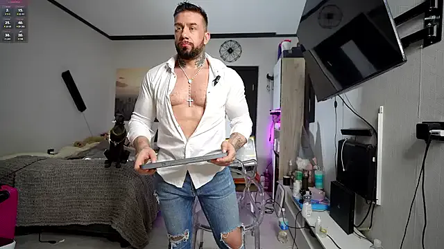 Dirty indulgence with the natural 69littlebig69 from StripChat stripping off on video 69littlebig69 from StripChat