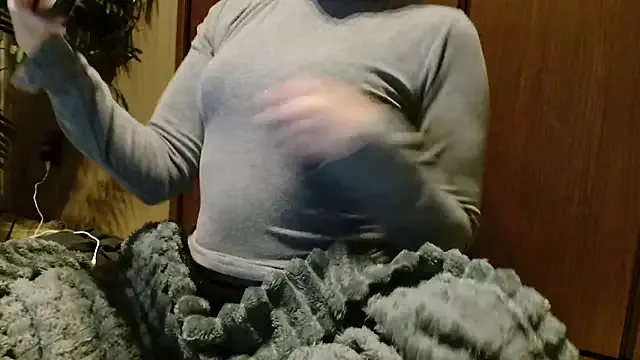 _Ema_ch from StripChat