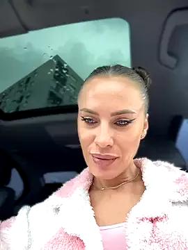 _JessyRey_ from StripChat