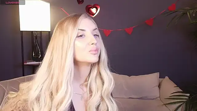 Bicurious hotness: _Mi1a_ gets bare naked while rubbing her cherry on camera _Mi1a_ from StripChat