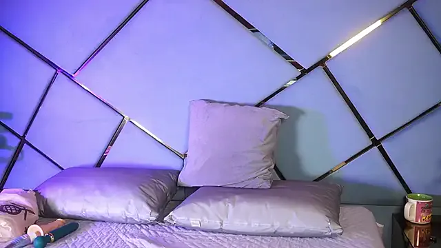 _mia_rossi from StripChat