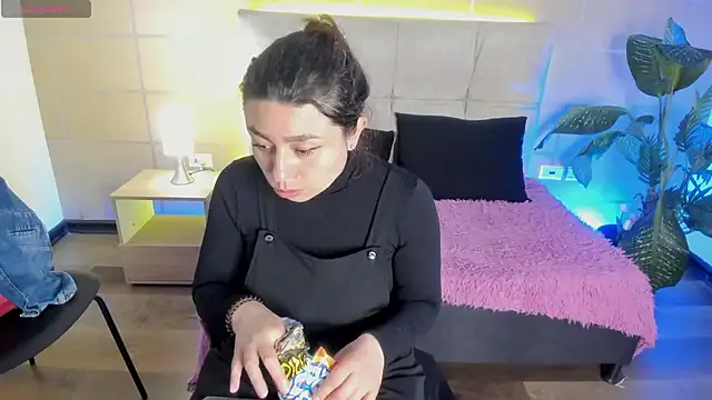 Entertain your wackiest whims with StripChat's appealing _michonne_ _michonne_ from StripChat