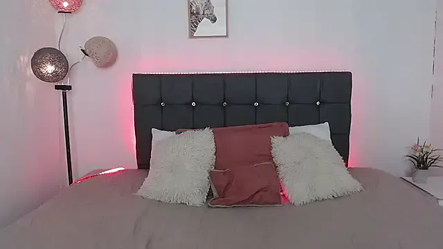 _selena_fox from StripChat