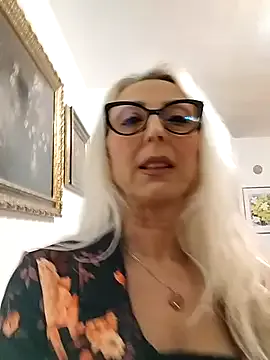 _sexyBLONDE46_ from StripChat