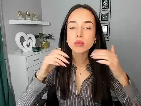 Discover AdeleSolo, she wants to masturbate for you AdeleSolo from StripChat